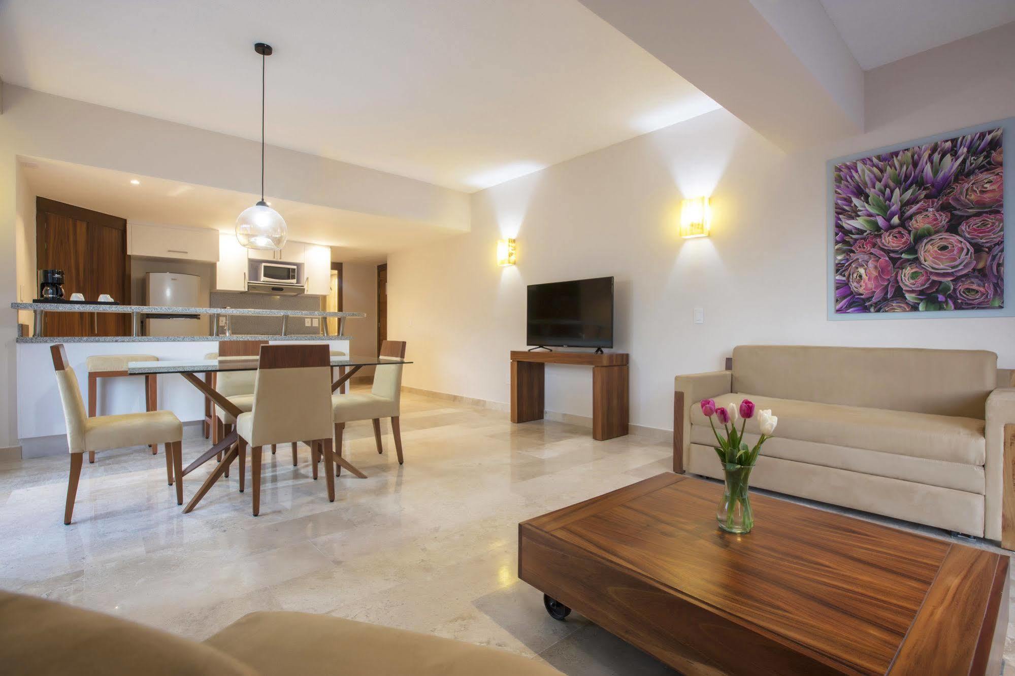 Belair Sunclub Cabos By Krystal Grand 4*